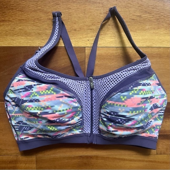VSX Victoria's Secret Sports Bra Underwire Pad Front Zip Closure - Picture 1 of 10
